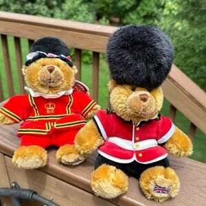 Keel Toys Plush bear British Royal Palace Guard London set of 2 . NWT